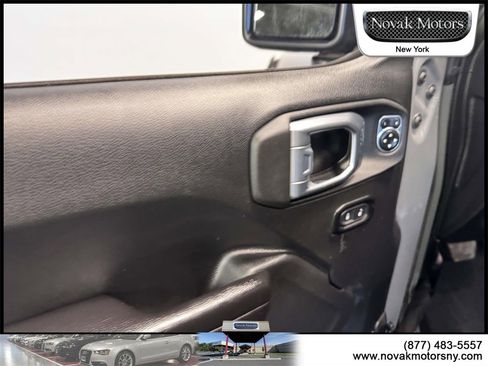 Used 2021 Jeep Wrangler Unlimited Sport image 13