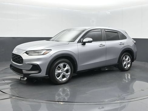 Used 2024 Honda HR-V LX image 1