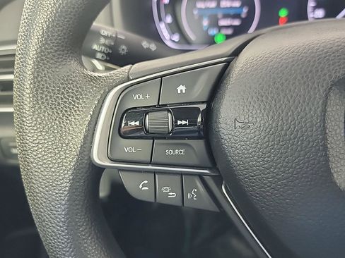 Used 2018 Honda Accord LX image 23