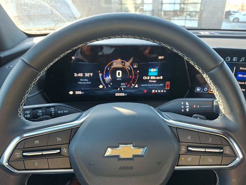 Used 2024 Chevrolet Traverse LT w/ LPO, Floor Liner Package image 21