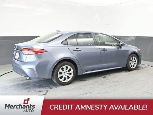 Used 2025 Toyota Corolla LE FWD image 7