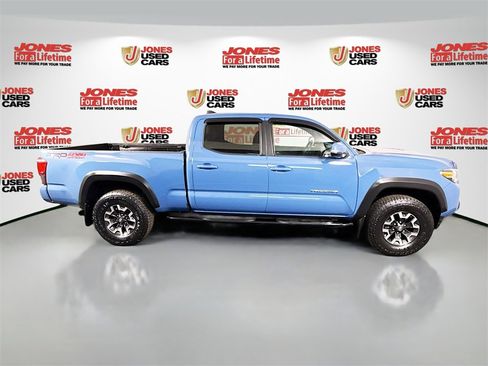 Certified 2019 Toyota Tacoma TRD Off-Road image 20