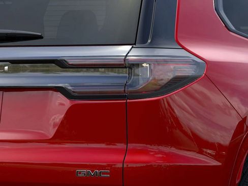 New 2026 GMC Acadia Denali Ultimate w/ LPO, Floor Liner Package image 12