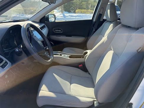 Certified 2020 Honda HR-V EX image 7