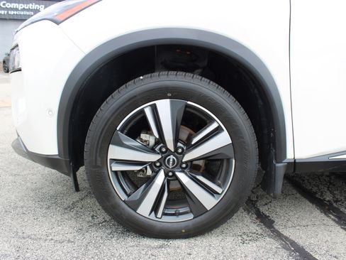 Certified 2023 Nissan Rogue SL w/ SL Premium Package AWD/4WD image 34