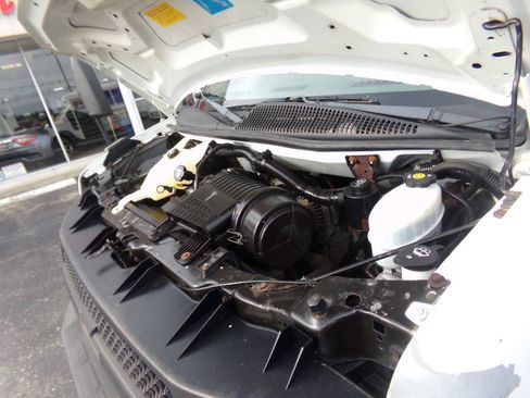 Used 2012 Chevrolet Express 3500 w/ School Bus Package RWD image 19