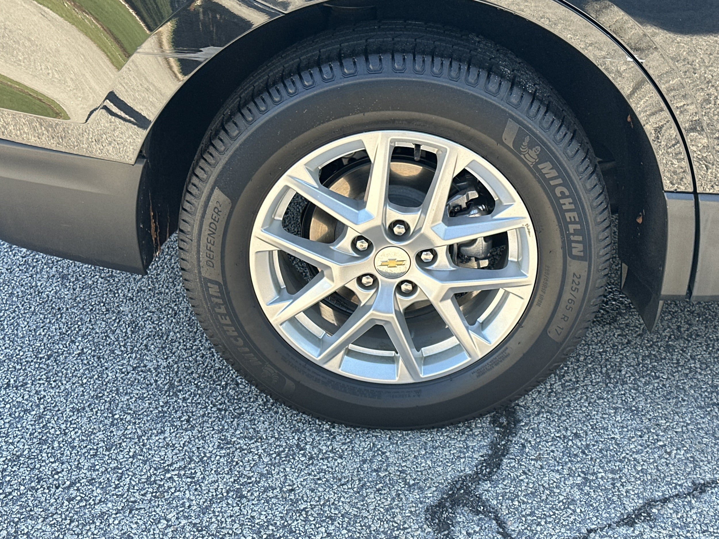 Used 2023 Chevrolet Equinox LS w/ LS Convenience Package FWD image 17