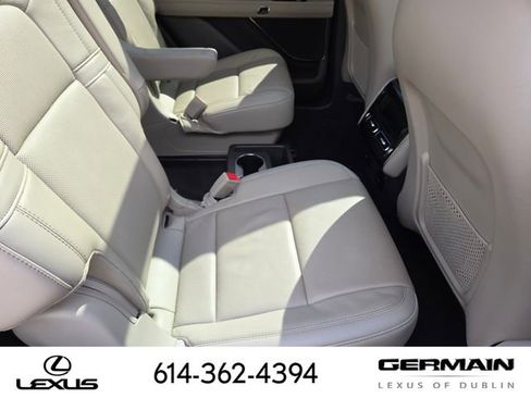 Used 2023 Lincoln Aviator Reserve w/ Equipment Group 201A AWD/4WD image 31