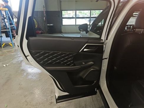 New 2026 Nissan Rogue Platinum AWD/4WD image 21