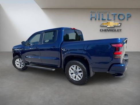 Used 2022 Nissan Frontier SV AWD/4WD image 8