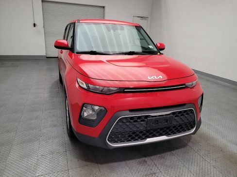 Used 2022 Kia Soul LX w/ Technology Package FWD image 14