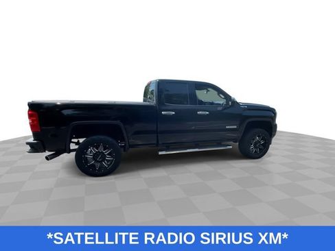 Used 2018 GMC Sierra 1500 SLE w/ SLE Value Package AWD/4WD image 10