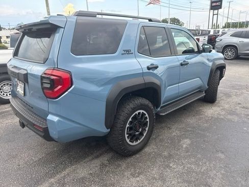 Used 2026 Toyota 4Runner TRD Off-Road Premium AWD/4WD image 3