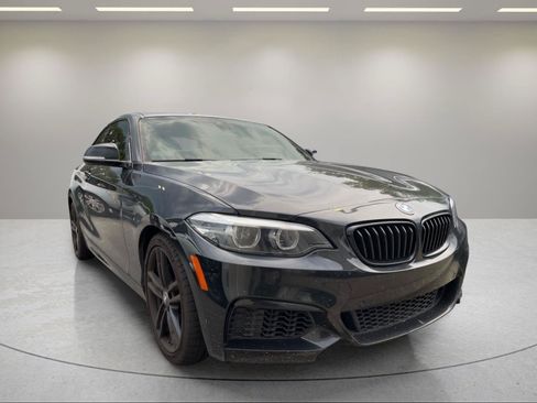 Used 2020 BMW M240i Coupe w/ Premium Package RWD image 11