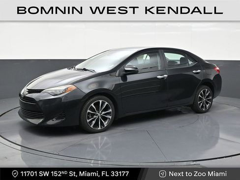 Used 2018 Toyota Corolla LE image 1