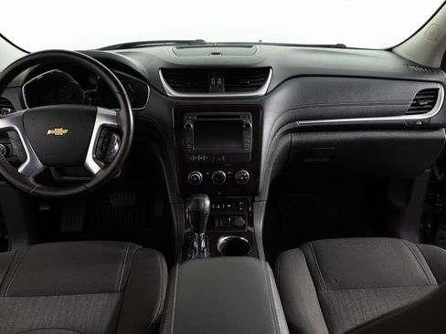 Used 2017 Chevrolet Traverse LT w/ True North Edition AWD/4WD image 37