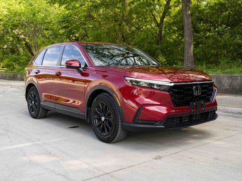 Used 2024 Honda CR-V EX-L image 2