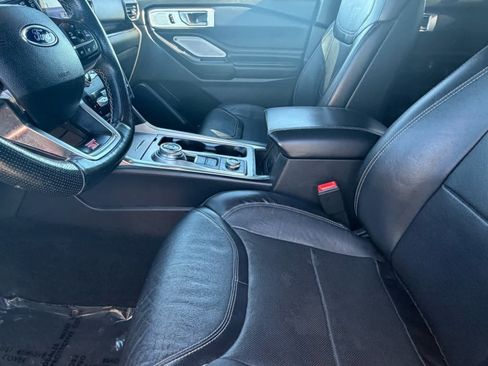 Used 2020 Ford Explorer ST w/ ST Street Pack image 13