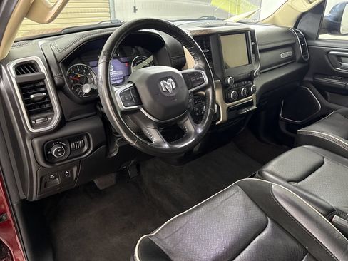 Used 2019 RAM 1500 Laramie AWD/4WD image 14