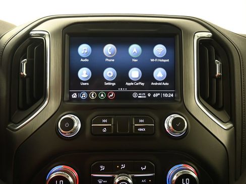 Used 2023 GMC Sierra 3500 Denali w/ Denali Ultimate Package AWD/4WD image 27