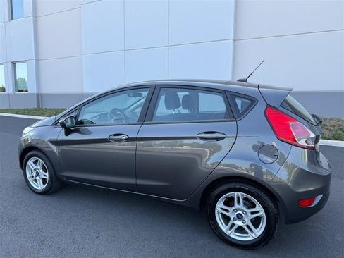 Used 2019 Ford Fiesta SE FWD image 7