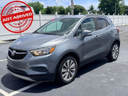 Used 2019 Buick Encore Preferred FWD image 2