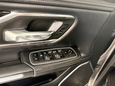 Used 2022 RAM 1500 Laramie w/ Sport Appearance Package AWD/4WD image 11