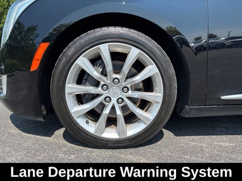 Used 2017 Cadillac XTS Luxury w/ Driver Awareness Package AWD/4WD image 10