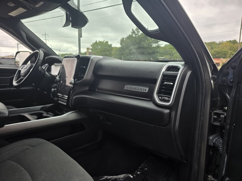 Used 2022 RAM 2500 Big Horn w/ Level C Equiment Group AWD/4WD image 14