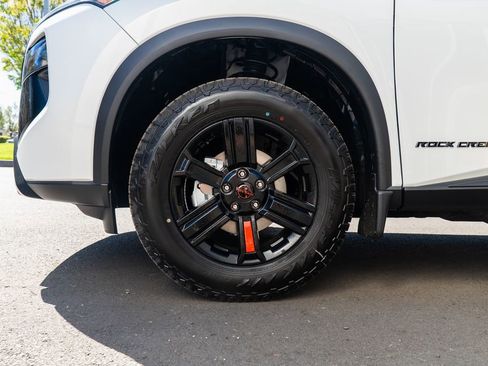 New 2026 Nissan Rogue SV AWD/4WD image 7