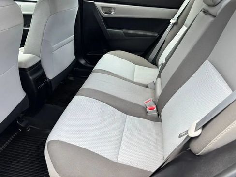 Used 2019 Toyota Corolla LE FWD image 13