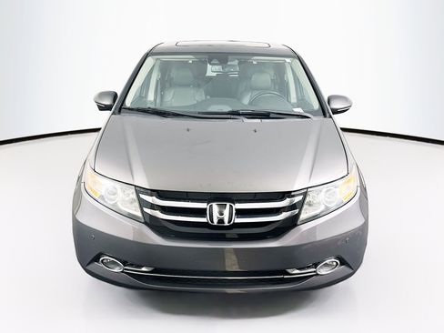 Used 2014 Honda Odyssey Touring image 2