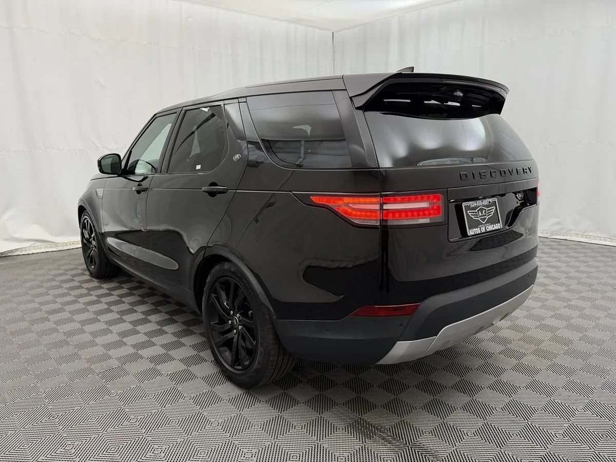 Used 2020 Land Rover Discovery Landmark AWD/4WD image 7