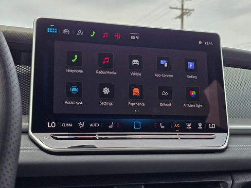 New 2026 Volkswagen Tiguan SE R-Line AWD/4WD image 28