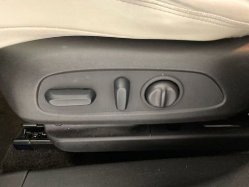 Used 2023 Buick Encore GX Select w/ Safety Package II image 25