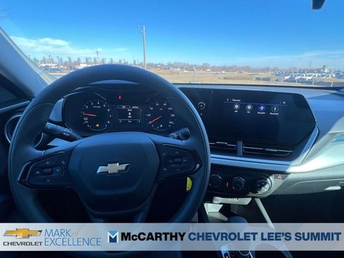 New 2026 Chevrolet Trax LS w/ LS Convenience Package image 12