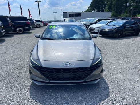 Used 2023 Hyundai Elantra SEL FWD image 16