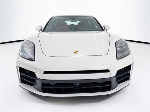 New 2026 Porsche Panamera image 6