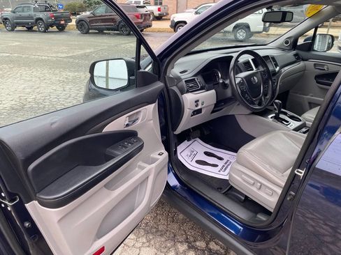 Used 2019 Honda Ridgeline RTL-T image 9