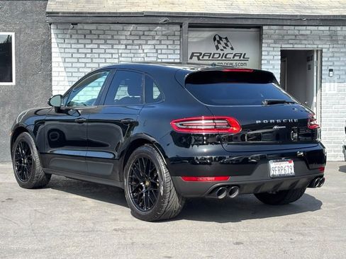 Used 2018 Porsche Macan Sport Edition image 18