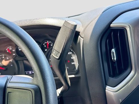 Used 2024 Chevrolet Silverado 1500 Custom Trail Boss w/ Turbomax Blackout Package AWD/4WD image 16