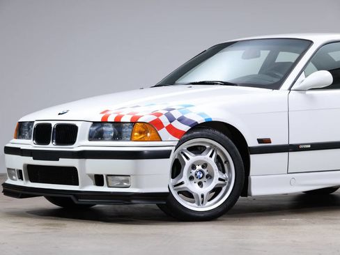 Used 1995 BMW M3 Coupe image 12