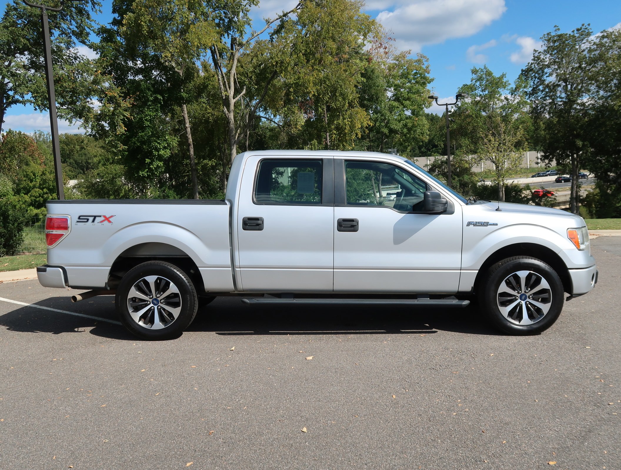 Used 2014 Ford F150 STX w/ Equipment Group 201A Mid RWD image 9
