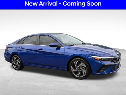 Used 2025 Hyundai Elantra SEL