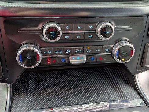 Used 2023 Ford F150 Limited image 23