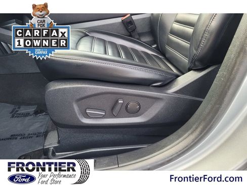 Used 2024 Ford Edge SEL image 13