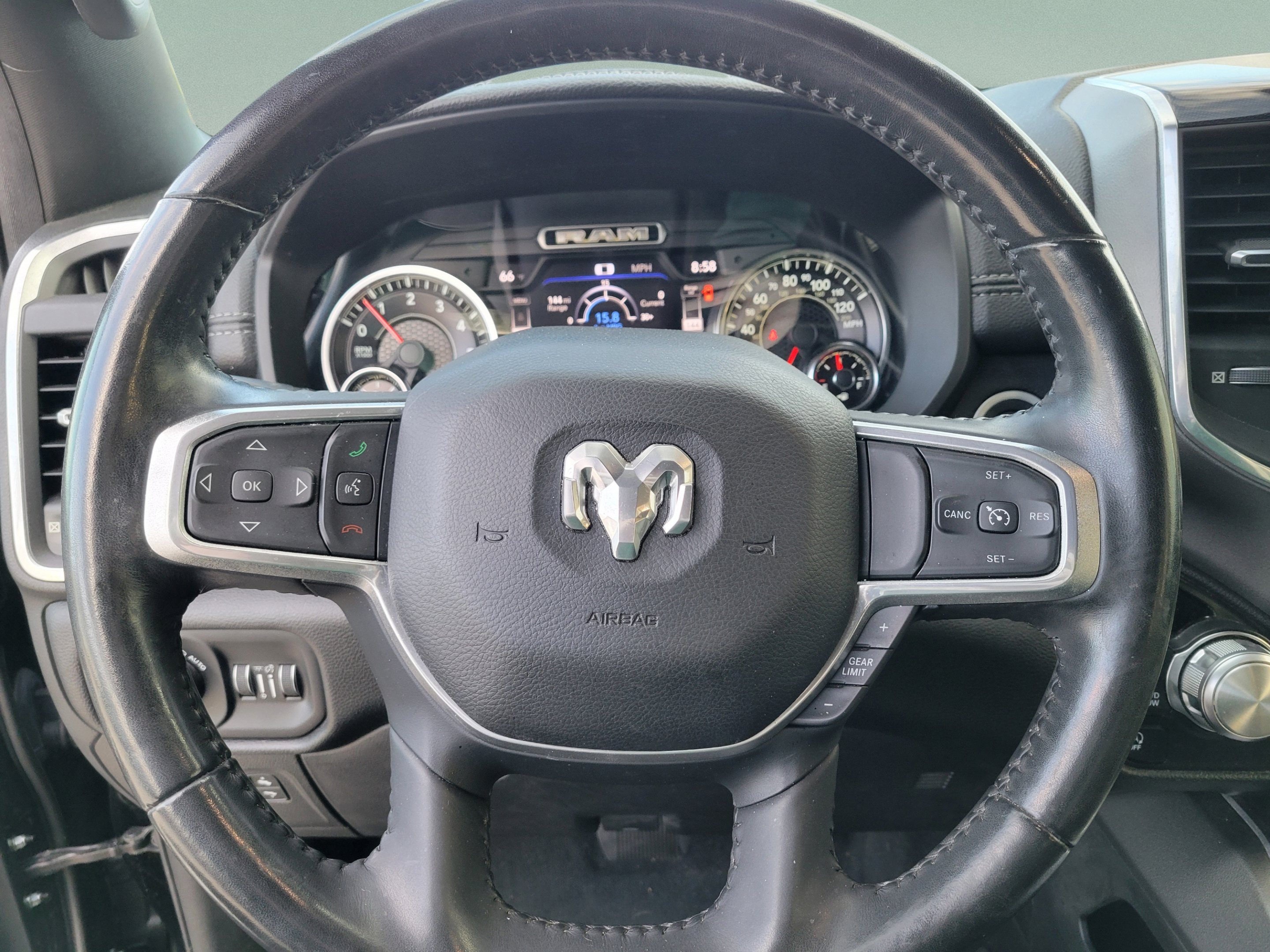 Used 2021 RAM 1500 Laramie w/ Sport Appearance Package AWD/4WD image 16
