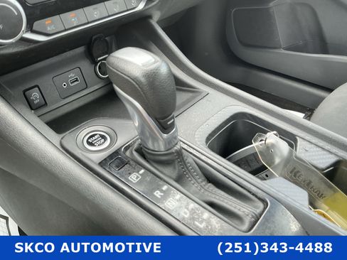 Used 2025 Nissan Sentra S FWD image 23