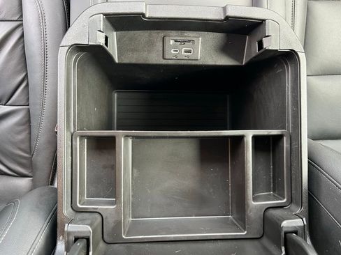 Used 2021 Chevrolet Tahoe LT w/ Rear Media and Nav Package image 34