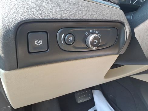 Certified 2020 Buick Enclave Essence AWD/4WD image 24